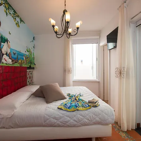 Hotel Antica Repubblica In The Historical Center 2 Minutes Away,At 170Mt, From The Sea-3